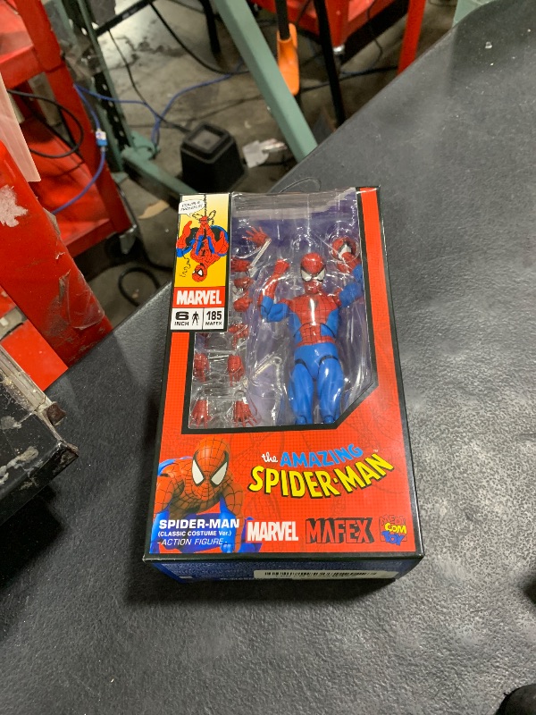 Photo 1 of ????????(MEDICOM TOY) MAFEX No.185 Spider-Man Spider-Man (Classic Costume Ver.) Total Height Approx. 6.1 inches (155 mm), Non-Scale, Pre-Painted Action Figure