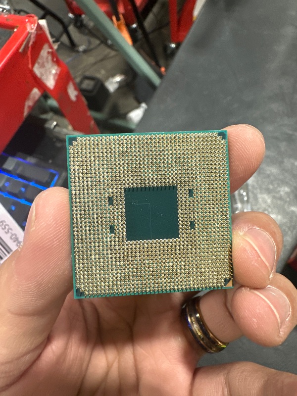 Photo 1 of AMD Ryzen 5 5500 6-Core, 12-Thread Unlocked Desktop Processor with Wraith Stealth Cooler