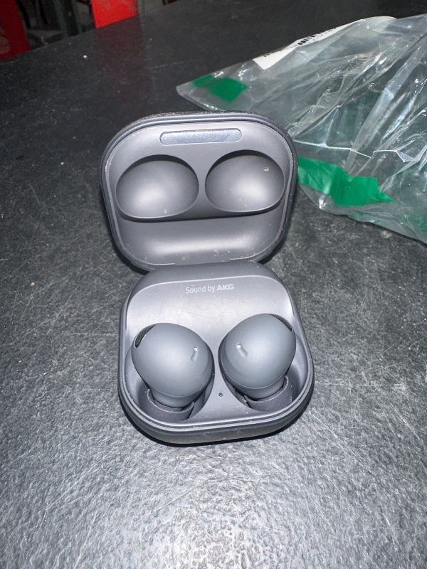Photo 1 of Samsung Galaxy Buds Pro 2 [2022] (SM-R510NZAALTA) - (Gray)