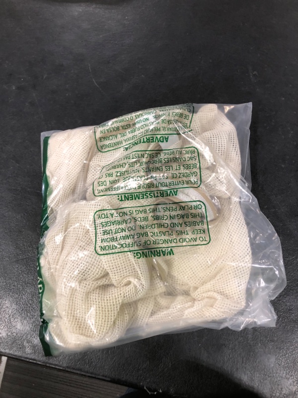 Photo 1 of 4-Piece Medium Durable Organic Cotton Mesh Laundry Bags with Sturdy Zippers and Breathable Mesh are Delicate Laundry Bags for Underwear, Clothes, Pants and Socks