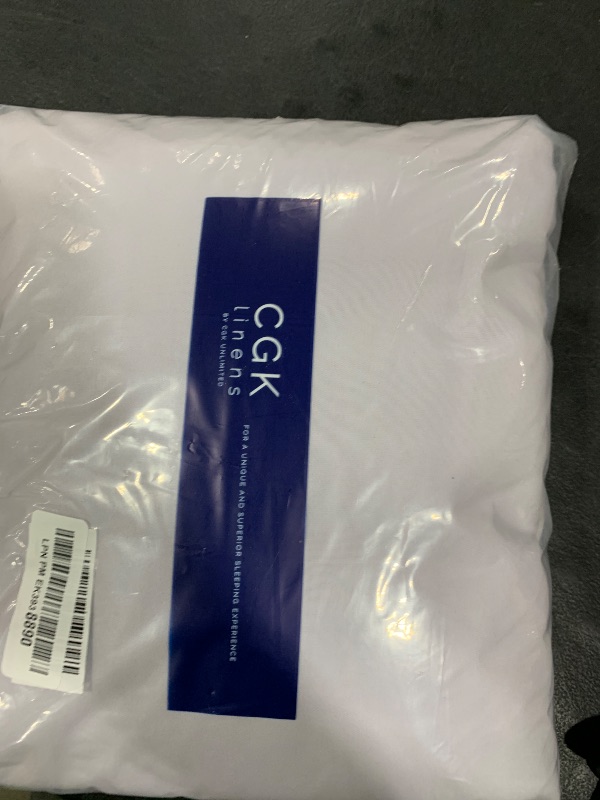 Photo 1 of Cal King Size 4 Piece Sheet Set - Comfy Breathable & Cooling Bed Sheets Set - Hotel Luxury Bedding for Women, Men, Kids, Teens, Boys & Girls - Deep Pockets & Wrinkle Free - Oeko-Tex - Light Lavender