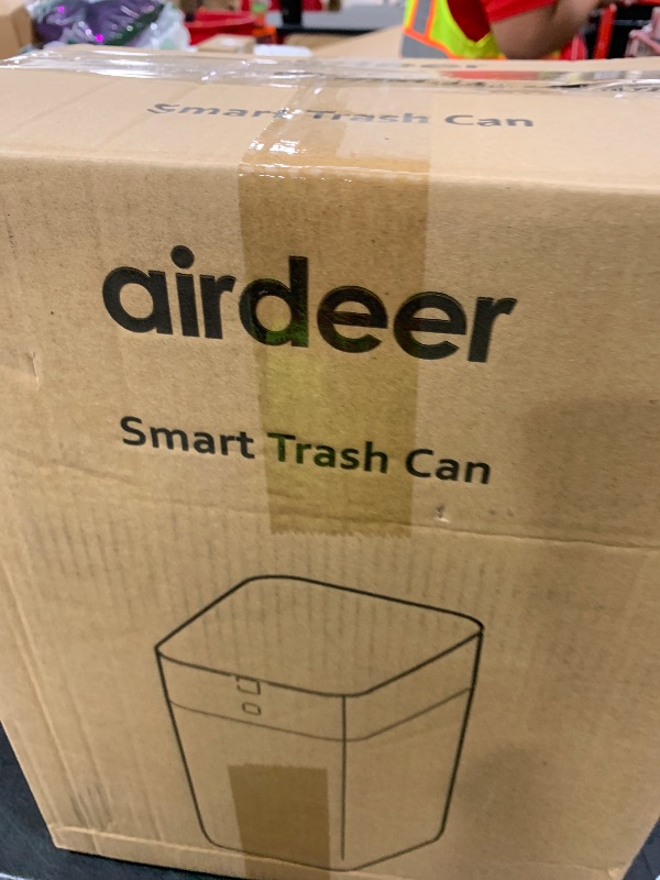 Photo 1 of Airdeer Automatic Trash Can, 3 Gallon Self Sealing and Self-Changing Smart Trash Can, Motion Sensor, Touchless Garbage can with lid for Kitchen Bathroom Bedroom Office, 6 Refill Rings(C3, White)