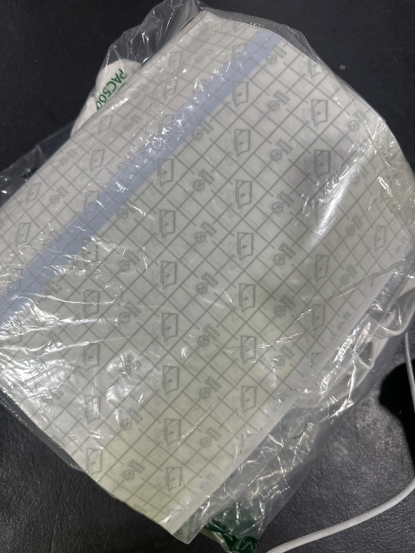 Photo 1 of 25Pcs Waterproof Bandages for Wounds, 10 x 12 Inch Stretch Transparent Film Dressing with Non-Stick Center Pad, Adhesive Waterproof Wound Cover for Surgery Injury Protector