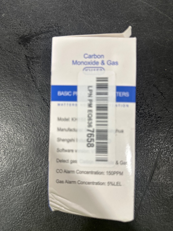 Photo 1 of Combination Gas & Carbon Monoxide Detector, Plug in Carbon Monoxide Alarm,Natural Gas Detector,Propane,Methane,4-in-1 Combustible Gas & CO Detector with Fahrenheit(°F) & Humidity for Home,RV,Apartment