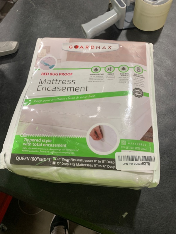 Photo 1 of Guardmax Jersey Knitted Queen Zippered Mattress Encasement - Waterproof & Bed Bug Proof Mattress Protector - Comfortable, Soft, and Noiseless Zippered Bedding - Dust Mite Proof (60 x 80 x 12)