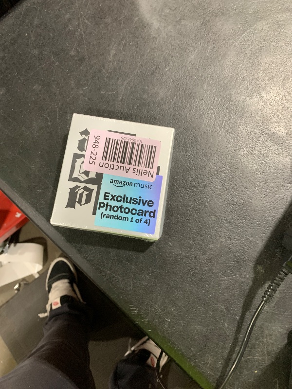 Photo 1 of Dirty Work [Dirty Case Ver.] [Amazon Exclusive]