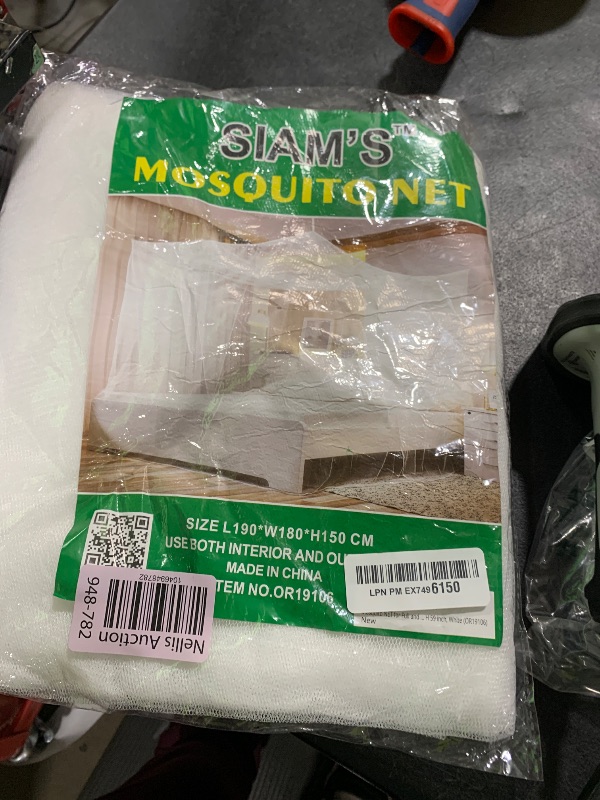 Photo 1 of Mosquito NET for Full and Queen Size , L 75 X W 71 X H 59 inch, White (OR19106)