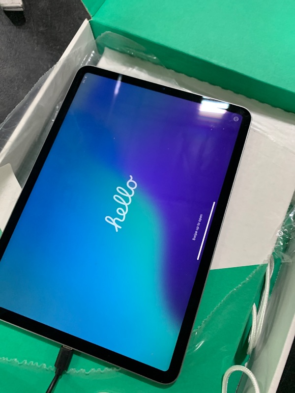 Photo 1 of Apple 2022 iPad Pro, 11-inch, Wi-Fi, 256GB - Space Gray (Renewed Premium)