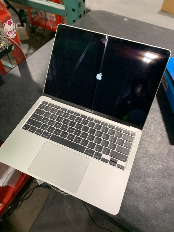 Photo 1 of Apple Early 2020 MacBook Air with 1.1GHz Intel Core i3, 13-inch, 8GB RAM, 256GB SSD Storage Silver (Renewed)