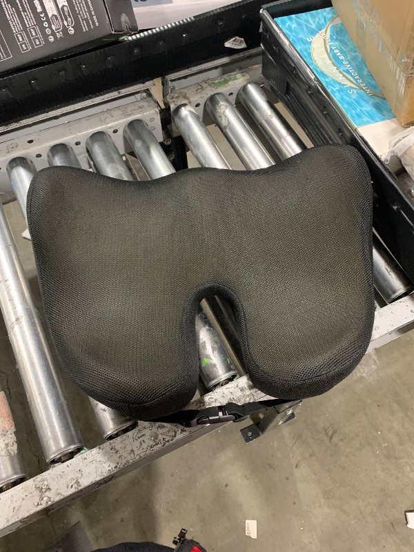Photo 1 of OFFICE CHAIR SEAT CHUSHION