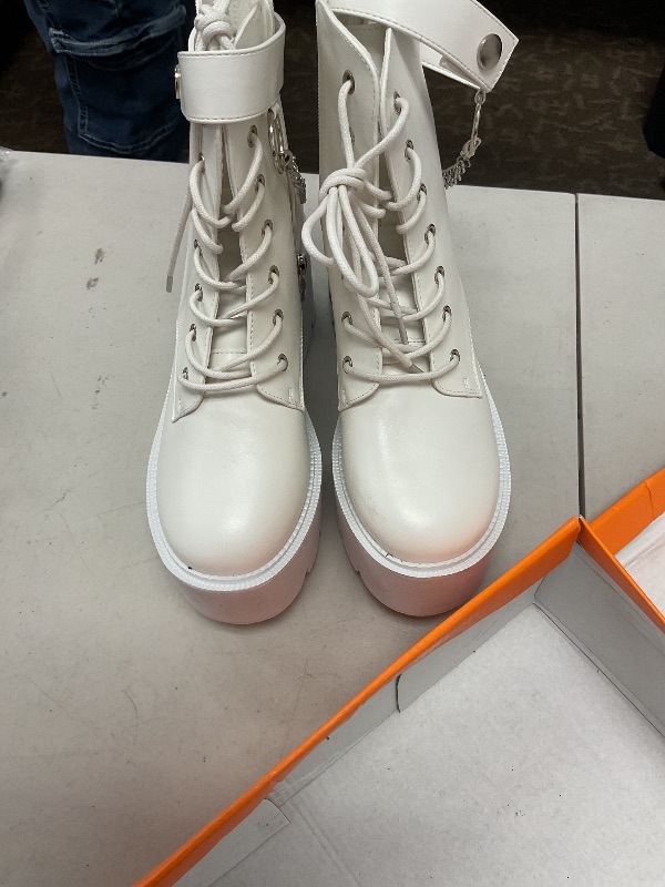 Photo 1 of CYNLLIO Women's Ankle Boots Chain Gothic Platform Boots White Chunky Heel Booties