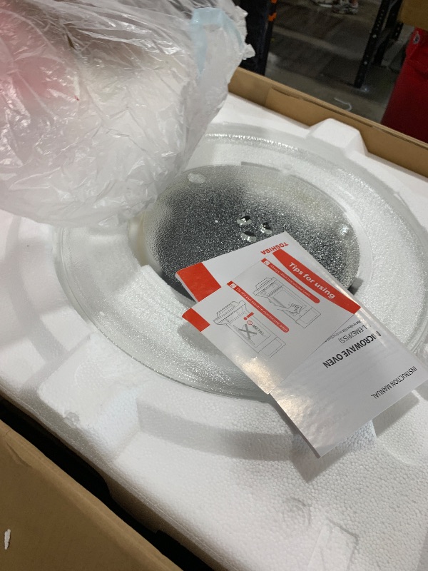 Photo 1 of Toshiba ML-EM62P(SS) Large Countertop Microwave with Smart Sensor, 6 Menus, Auto Defrost, ECO Mode, Mute Option & 16.5" Position Memory Turntable, 2.2 Cu Ft, 1200W, Stainless Steel