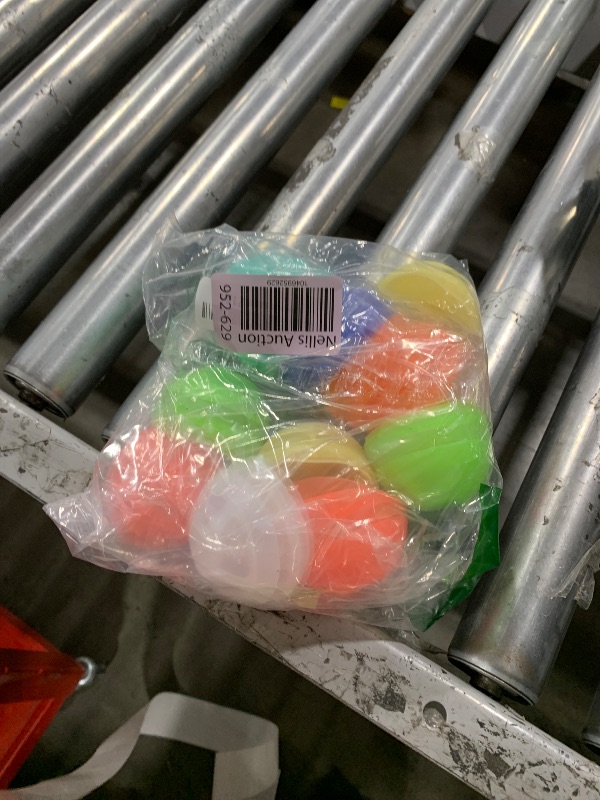 Photo 1 of TBWIND 14PCS Reusable Water Balloons for Kids – Upgrade Quick Fill Refillable Water Balloon with Mesh Bag, Silicone Summer Pool Water Toys for Boys & Girls Ages 3-12, Outdoor Beach Party Game Supplies