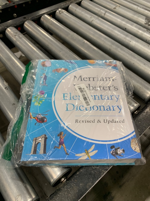 Photo 1 of Merriam-Webster’s Elementary Dictionary - Features 37,000+ words, 900+ full-color illustrations, photos, & more