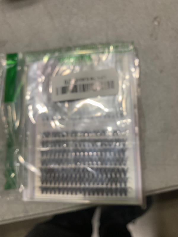 Photo 1 of Pawotence Lash Clusters 280pcs Cluster Eyelash Extensions 40D 50D Eyelash Clusters Lash Extension 8-16mm Individual Lashes for Self Application at Home (40D&50D, 0.07D, 8-16mm)