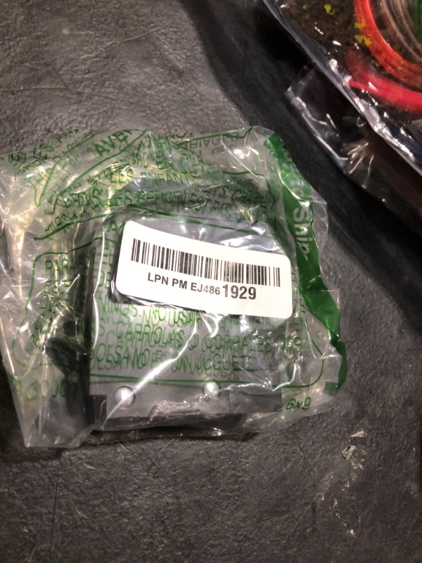 Photo 1 of Square D HOMT2020 Homeline 220 Amp SinglePole Tandem Circuit Breaker