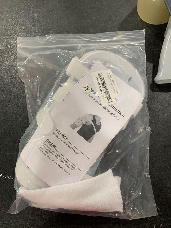 Photo 1 of Komzer Sarmiento Brace Humeral Fracture Splint for Broken Upper Arm, Lightweight and Breathable Humeral Shaft Fracture Splint (Medium)