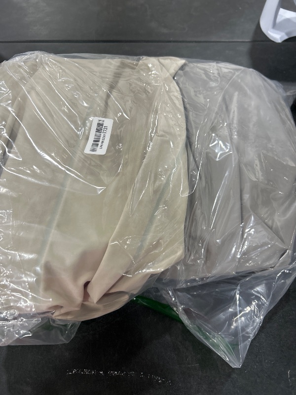 Photo 1 of Intex 64103E Dura-Beam Standard Single-High Air Mattress: Fiber-Tech - Queen Size - 10in Bed Height - 600lb Weight Capacity - Pump Sold Separately