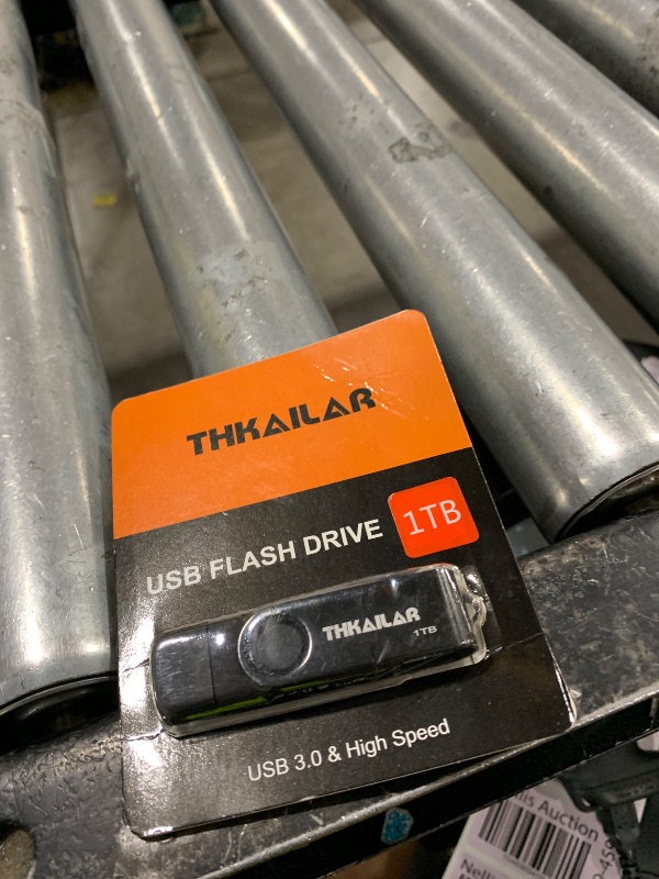 Photo 1 of Thkailar 1TB USB 3.1 Flash Drive,2-in-1 USB A & Type-C Memory Stick, High-Speed Jump Drive, USB C Thumb Drive for Data Storage, Compatible with Samsung, Mac, PC, iPhone 15/16, Smartphones (Black)