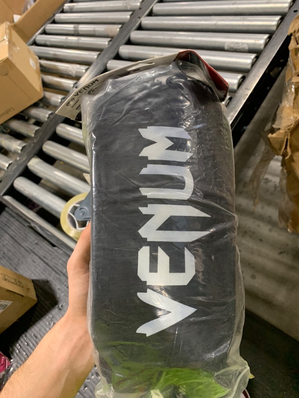 Photo 1 of Venum Kontact Shin Guards, Black