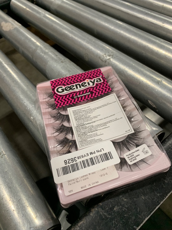 Photo 1 of Geeneiya Lashes Wispy Mink Natural Eyelashes Spikes Lash Extensions Look Fluffy False Eyelashes 18mm Long Strip Lashes Cat Eye Eyelashes Fairy Look 7 Pairs Multipack