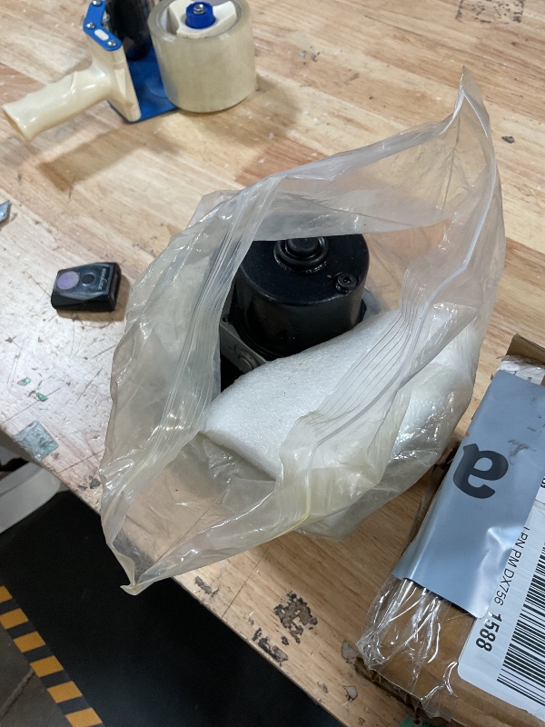 Photo 1 of ***HEAVILY USED/ DIRTY**** Hydraulic Block Control Module, Precision Handling Unit Hydraulic Control System for Vehicle Replacement, for Mechanics and Auto Repair Shops