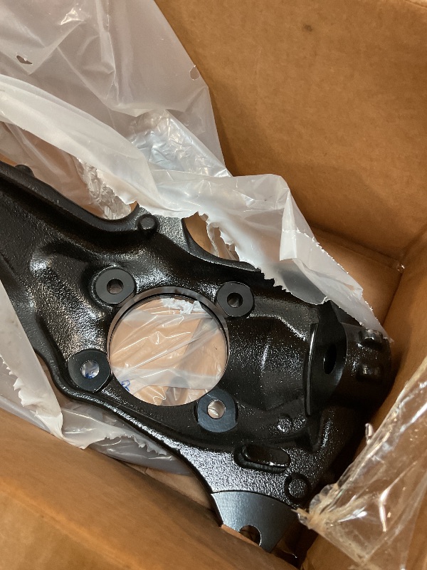 View 5 of ** selling the part, pictured as partial setRough Country 3.5" Lift Kit for 2011-2019 Chevy/GMC 2500/3500 2WD/4WD - 95730RED