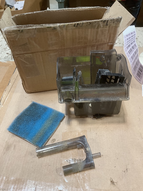 Photo 1 of ***dirty, consistent with being used***
Fluval C3 Power Filter - Up to 50 Gal.