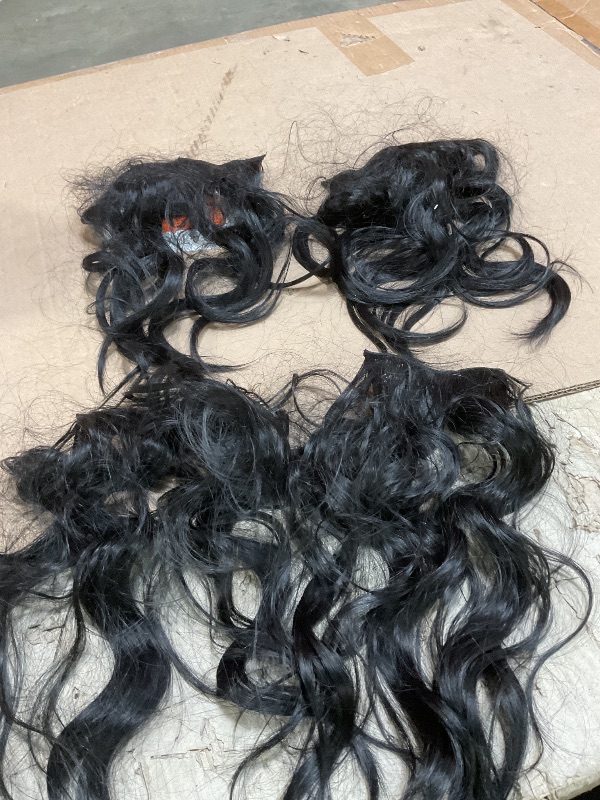 Photo 1 of 4 piece hair extensions, black  
