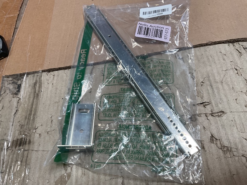 Photo 1 of ***missing screws***
LONTAN Center Mount Drawer Slides 12 Inch