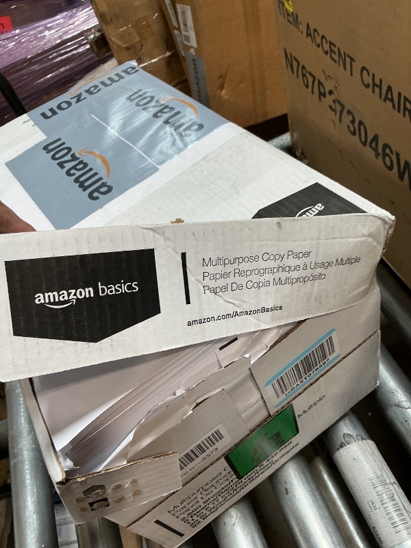 Photo 1 of *** CORNER OF PAPER DAMAGED ***Amazon Basics Multipurpose Copy Paper - 11x17", 5 Reams, 92 Bright