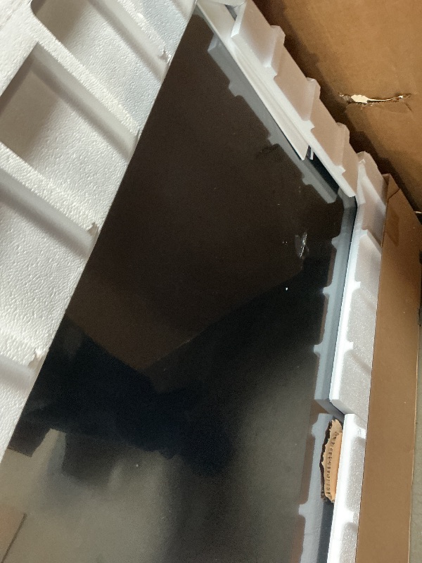 Photo 1 of *** CRACKED SCREEN ONLY USED FOR PARTS ***TCL 85 Inch Class QM7K Series | Mini LED QLED 4K HDR | 85QM7K, 2025 Model | 120HZ-144HZ Anti Reflective Screen Smart Google TV Dolby Atmos Onkyo Audio | Voice Remote Alexa Gaming Streaming Television