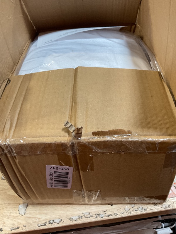 Photo 1 of 10 Pack White Round Tablecloths, 120 Inch Stain Resistant and Wrinkle Polyester Fabric Washable Table Clothes Cover for Kitchen Dining, Wedding, Reception Banquet, Birthday Party, Buffet Restaurant