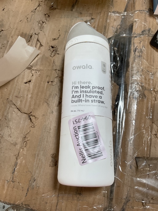 Photo 1 of ***HEAVILY USED (SCRATCHES)*** *Owala FreeSip Stainless Steel Water Bottle 24 oz Shy Marshmallow