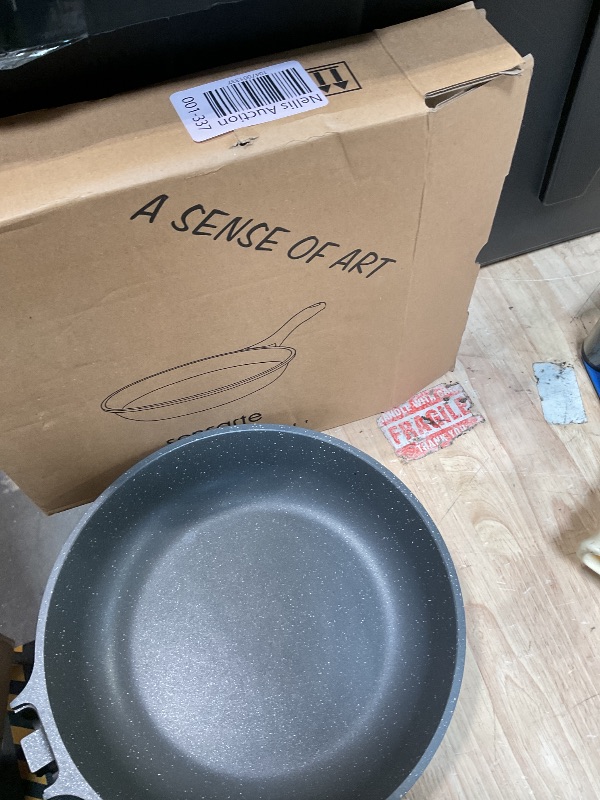 Photo 1 of ** missing handle **SENSARTE Nonstick Frying Pan Skillet, Swiss Granite Coating Omelette Pan, Healthy Stone Cookware Chef's Pan, PFOA Free (9.5 Inch)
