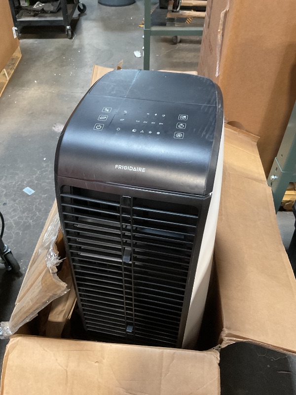 Photo 1 of ****FOR PARTS ONLY/NON-FUNCTIONAL BROKEN**** Frigidaire Portable Evaporative Air Fan and Humidifier| Portable Air Conditioner Cools up to 640 Square Feet | Personal Indoor Swamp Cooler | 600 CFM | Black/White