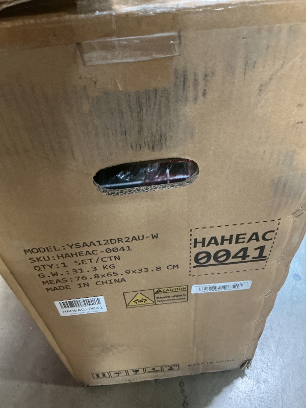 Photo 1 of **AIR CONDITIONER** UNKNOWN BRAND 