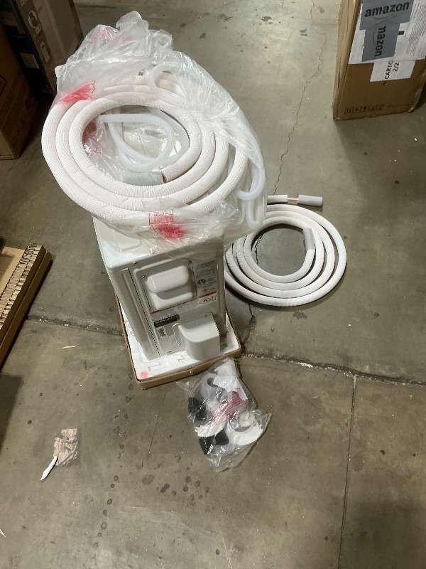 Photo 1 of **AIR CONDITIONER** UNKNOWN BRAND 
