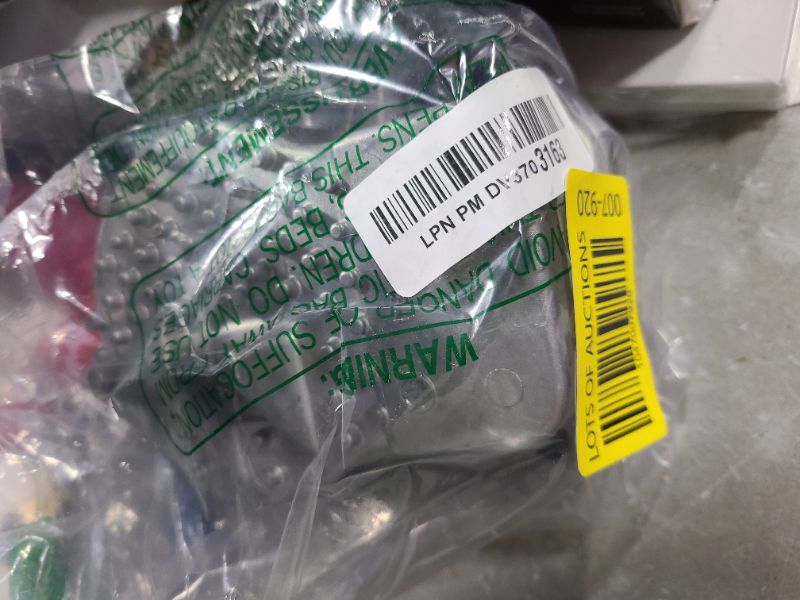 Photo 1 of AISIN WPT-190 New Engine Water Pump with Gaskets - Compatible with Select Lexus CT200h Toyota Prius, Prius C, Prius Plug-In, Prius V
