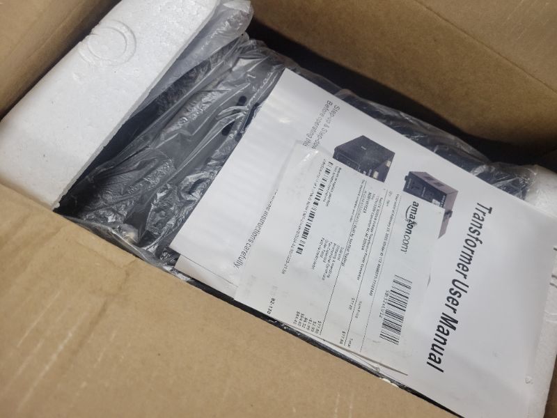 Photo 1 of YaeCCC 3000VA Voltage Transformer Power Converter 110V/220V Converter AC-AC 3000VA