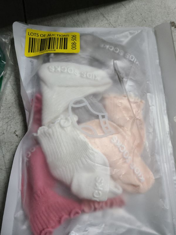 Photo 1 of Zumou Toddler Anti Slip Non Skid Socks Little Girls Frilly Ruffle Lace 6 Pairs (1-2T, Frilly 6 Pairs)