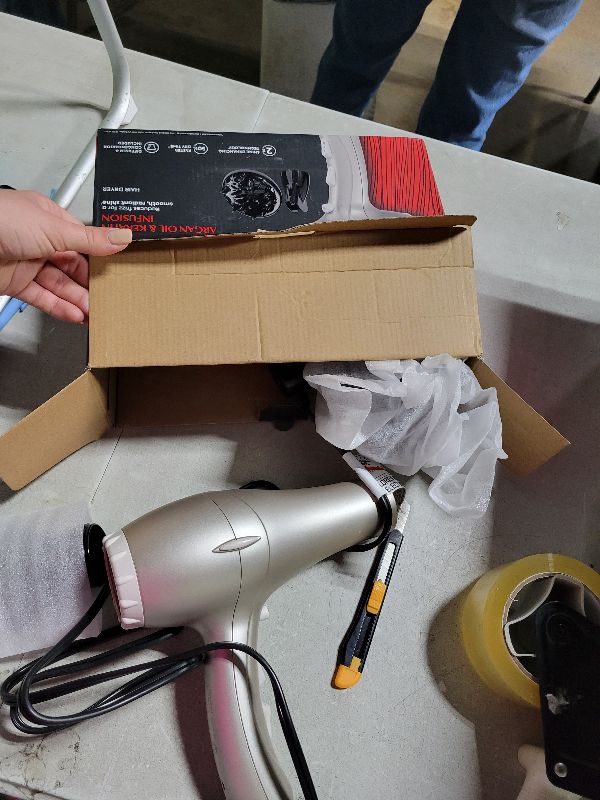 Photo 1 of REMINGTON Shine Therapy Argan Oil & Keratin Hair Dryer/Blow Dryer