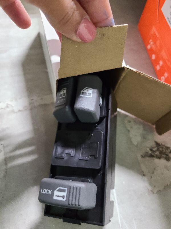 Photo 1 of AiYiGu Power Door Lock Window Switch Control Driver Side Compatible with 1995-2000 Chevrolet Chevy Tahoe S10 Blazer C/K 1500 2500 3500 GMC Yukon Sonoma Isuzu Hombre i-370 Replace OE 15151356 19244656
