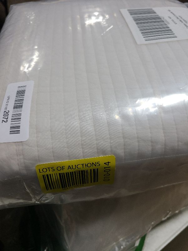 Photo 1 of 100% Cotton Frilled Bed Coverlet, Blanket Twin Size 63 x 83' - Pigment Washed Soft & Breathable Quilted Blanket for All Seasons (Ivory)