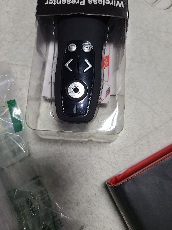 Photo 1 of 2-in-1 USB Type C Presentation Clicker Wireless Presenter Remote for PowerPoint, Powerpoint Clicker with Volume Control PowerPoint Slide Advancer for Mac, Computer, Laptop-E600