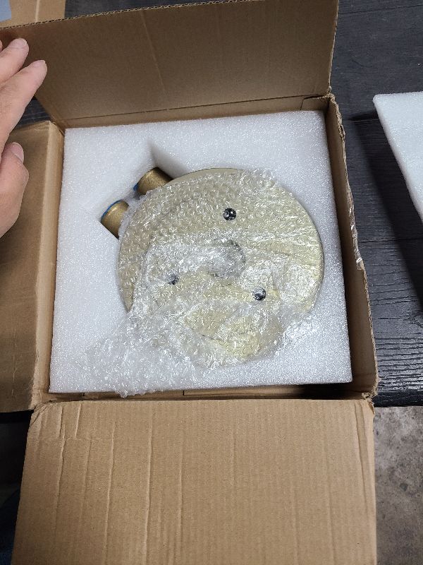 Photo 1 of 5.7 Crank Mounted Sea Water Pump for Volvo Penta Engines 4.3 5.0 5.7 Replaces 21214599 3862482 3812693 with Serpentine Belt Pulley