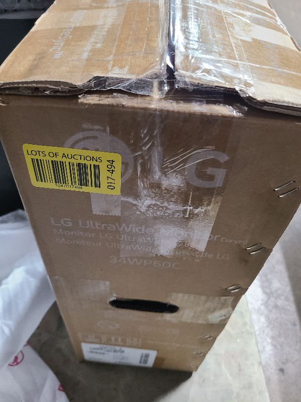 Photo 1 of LG 34WP60C-B 34-Inch 21:9 Curved UltraWide QHD (3440x1440) Gaming Computer Monitor with 160Hz sRGB 99% Color Gamut and HDR 10, AMD FreeSync Premium and 3-Side Virtually Borderless Screen Tilt,Black