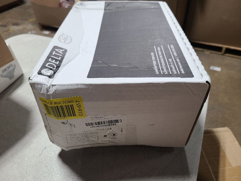 Photo 1 of Delta Faucet Ashlyn 17 Series Dual-Function Tub and Shower Trim Kit with 2-Spray Touch-Clean In2ition 2-in-1 Hand Held Shower Head with Hose, Stainless T17464-SS-I (Valve Not Included)