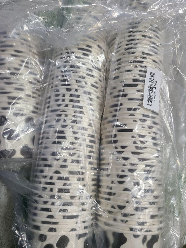 Photo 1 of 200 Pcs 8 Oz Cow Print Snack Cups Bulk for Cow Themed Party Decorations Disposable Paper Cow Ice Cream Cups Bowl for Kid Heavy Duty Paper Dessert Cup for Cold Or Hot Food in Everyday Use
