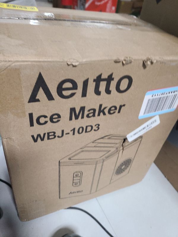Photo 1 of Aeitto Ice Makers Countertop, 9 Ice Cubes Release in 6 Mins, 26Lbs/24H, 2 Sizes of Bullet Ice Machine,Self-Cleaning Portable Ice Maker with Ice Scoop and Basket for Home Kitchen Office Bar RV, Black